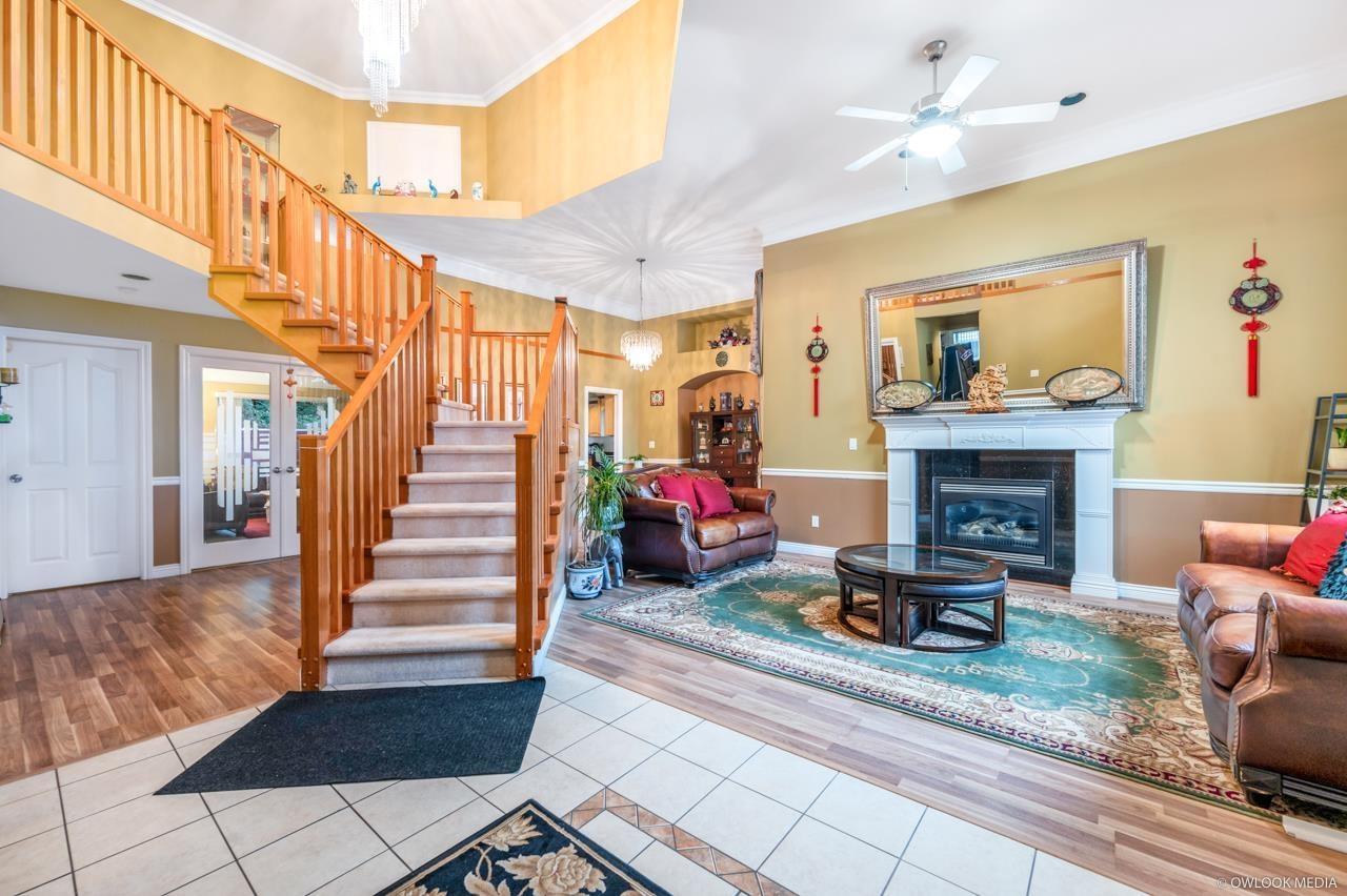 10028 130 Street, Surrey, British Columbia  V3T 5X5 - Photo 4 - R3048389
