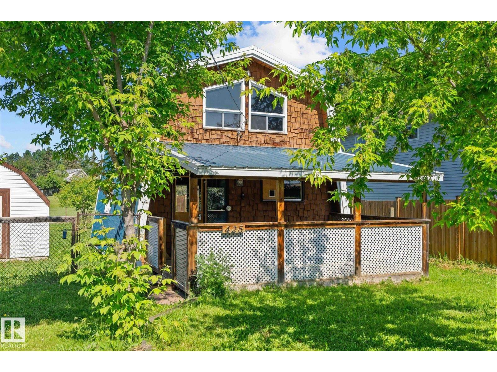 425 4 St, Rural Lac Ste. Anne County, Alberta  T0E 0A0 - Photo 2 - E4429846