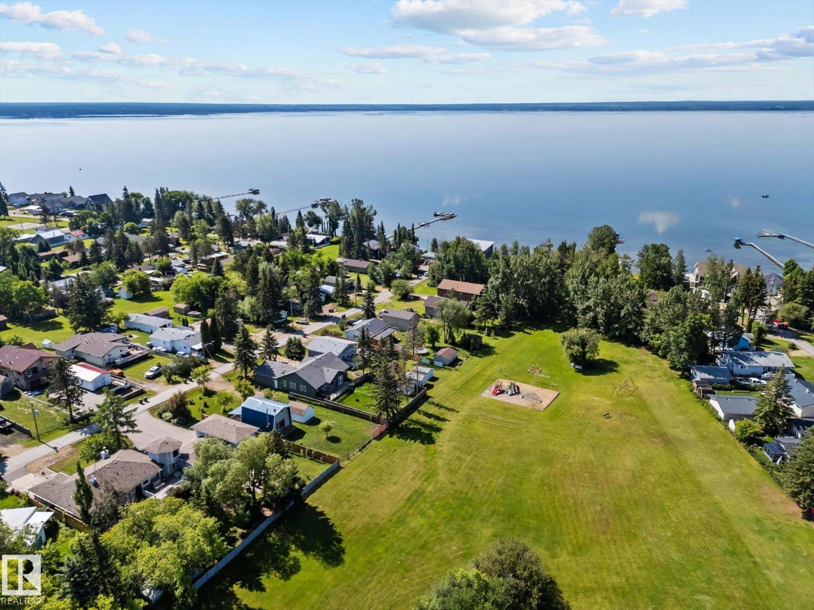425 4 St, Rural Lac Ste. Anne County, Alberta  T0E 0A0 - Photo 52 - E4429846