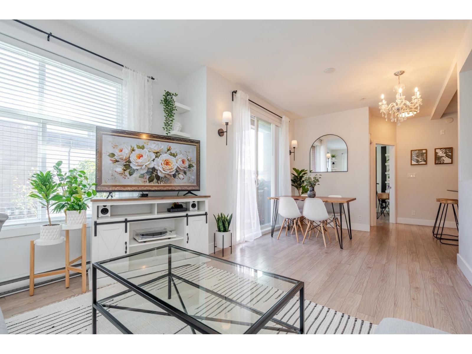 105 15956 86a Avenue, Surrey, British Columbia  V4N 6N8 - Photo 6 - R3048990