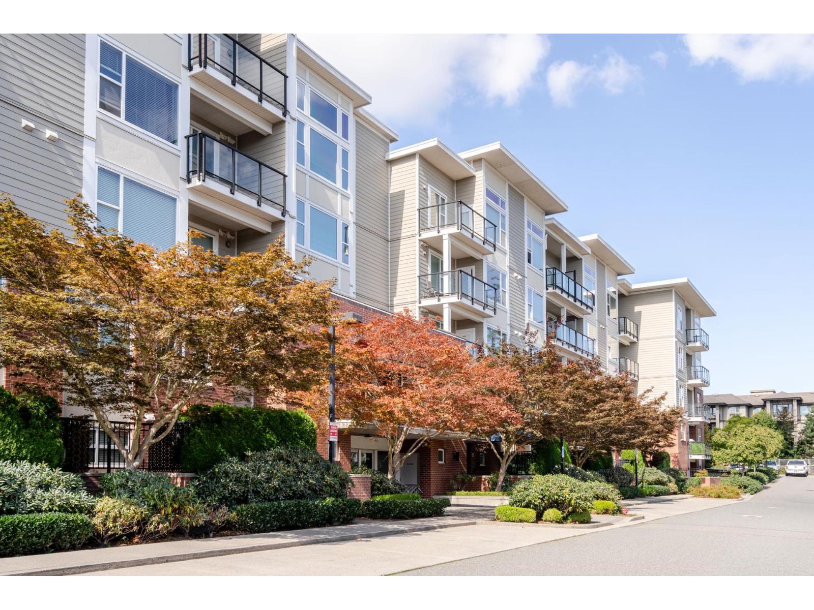 105 15956 86a Avenue, Surrey, British Columbia  V4N 6N8 - Photo 35 - R3048990