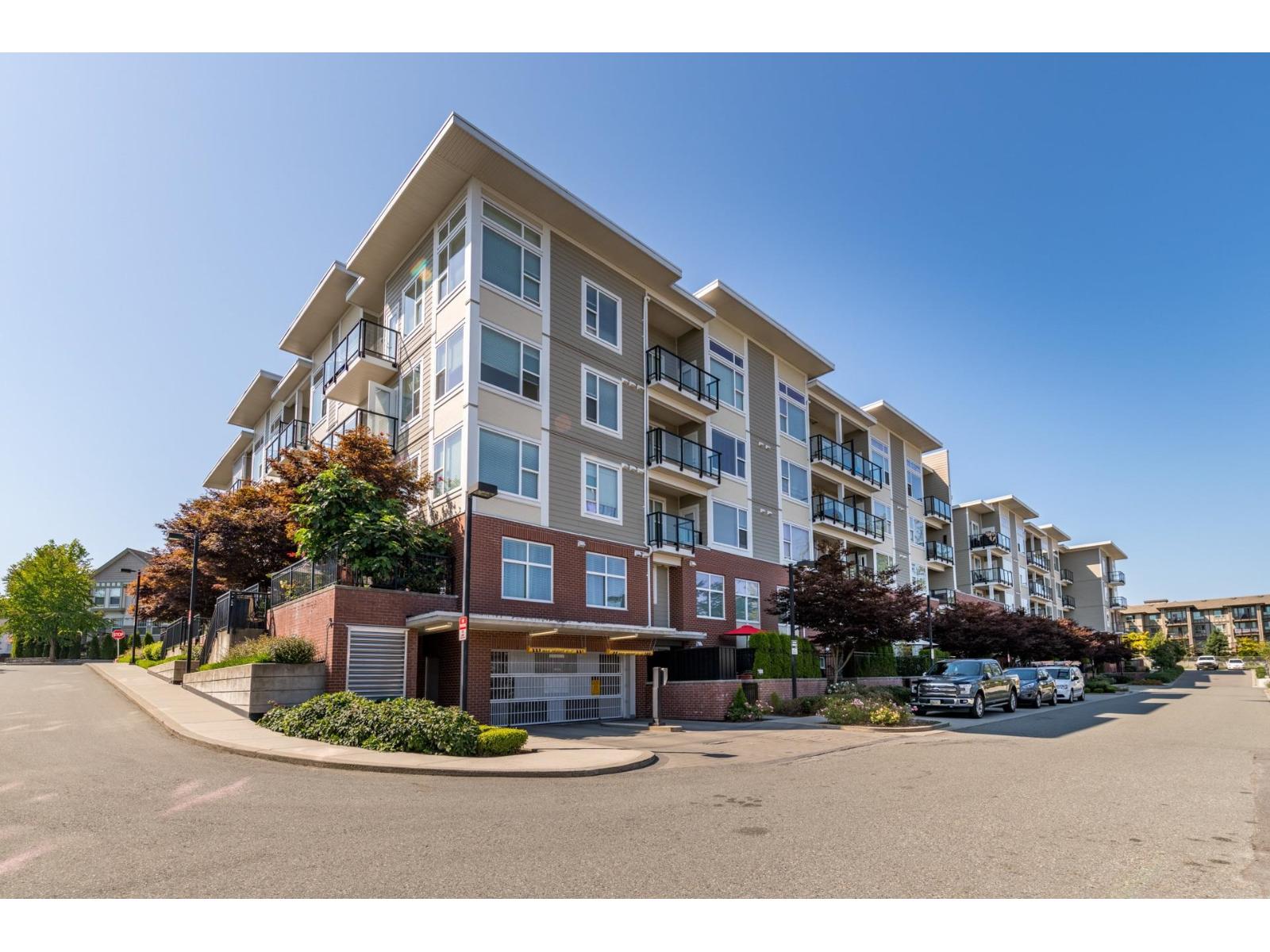 105 15956 86a Avenue, Surrey, British Columbia  V4N 6N8 - Photo 34 - R3048990