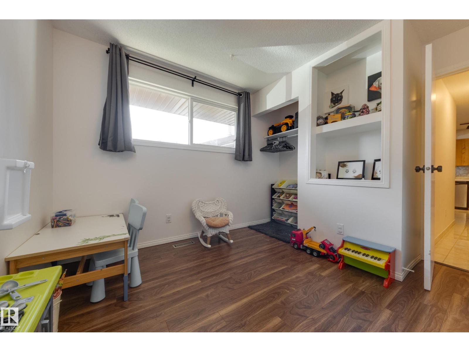 1522 69 St Nw, Edmonton, Alberta  T6K 3R3 - Photo 15 - E4458135