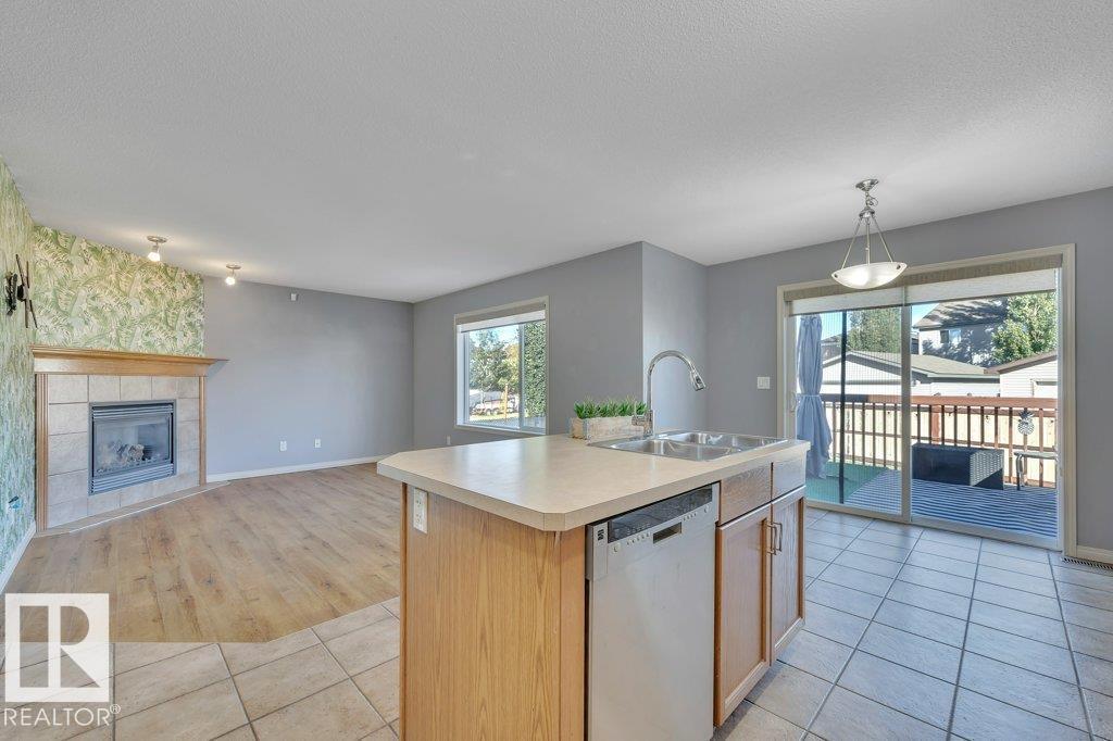 128 Southfork Dr, Leduc, Alberta  T9E 0E9 - Photo 14 - E4458142