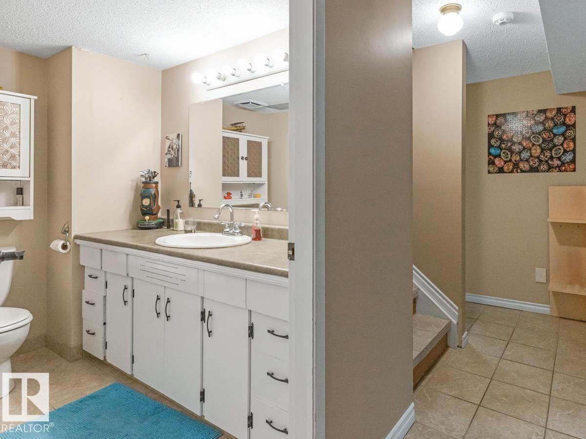 4359 68 St Nw, Edmonton, Alberta  T6K 0T7 - Photo 28 - E4458140