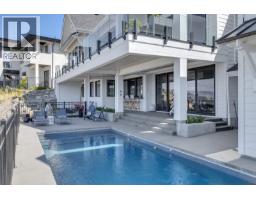 5670 Mountainside Court, kelowna, British Columbia