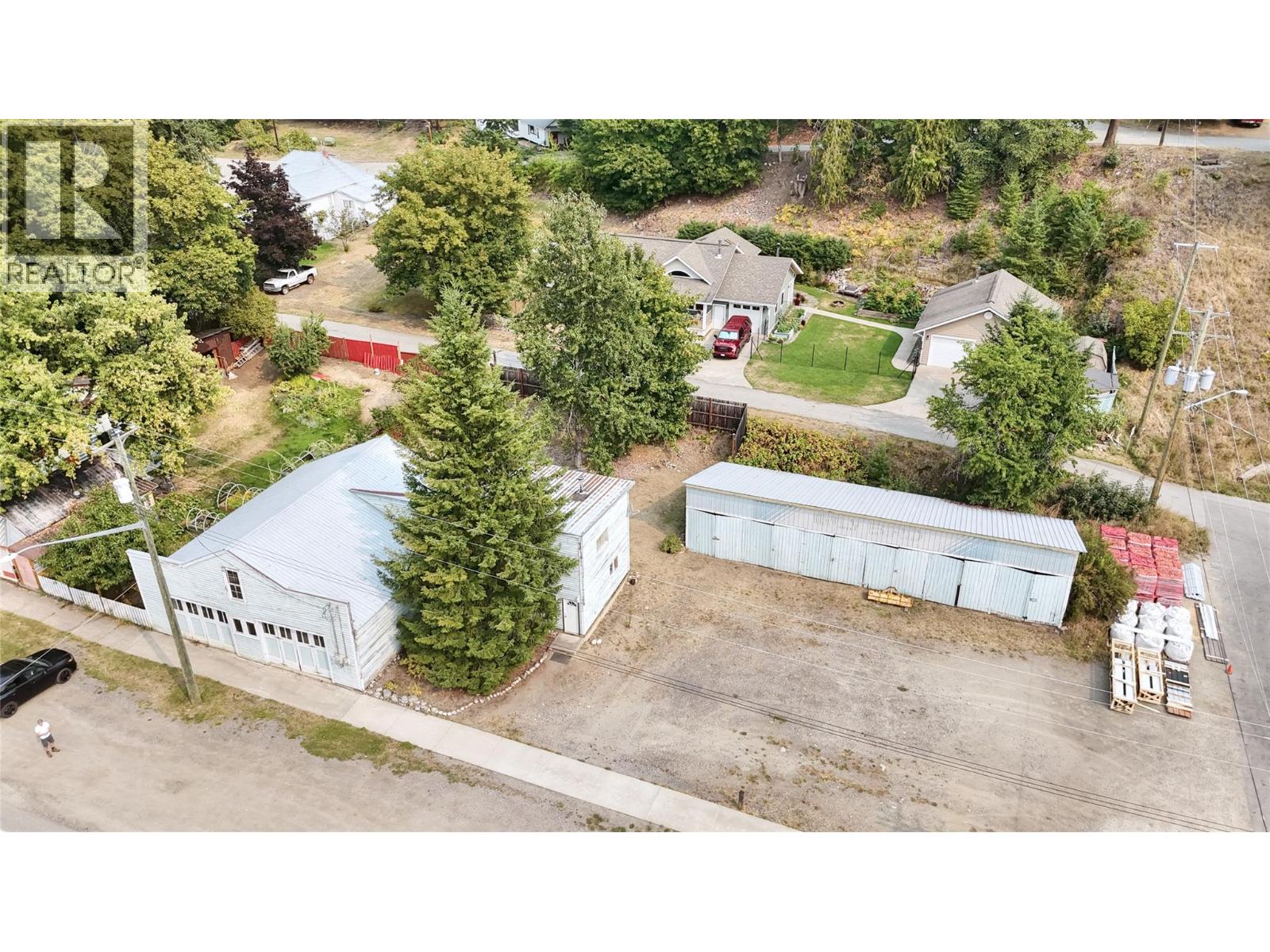 306 & 310 Lake Avenue, Silverton, British Columbia