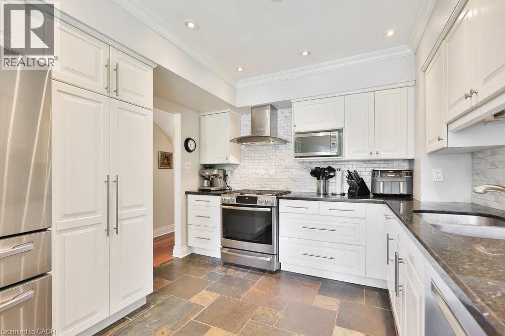 68 Tradewind Drive, Oakville, Ontario  L6L 6K9 - Photo 10 - 40770052