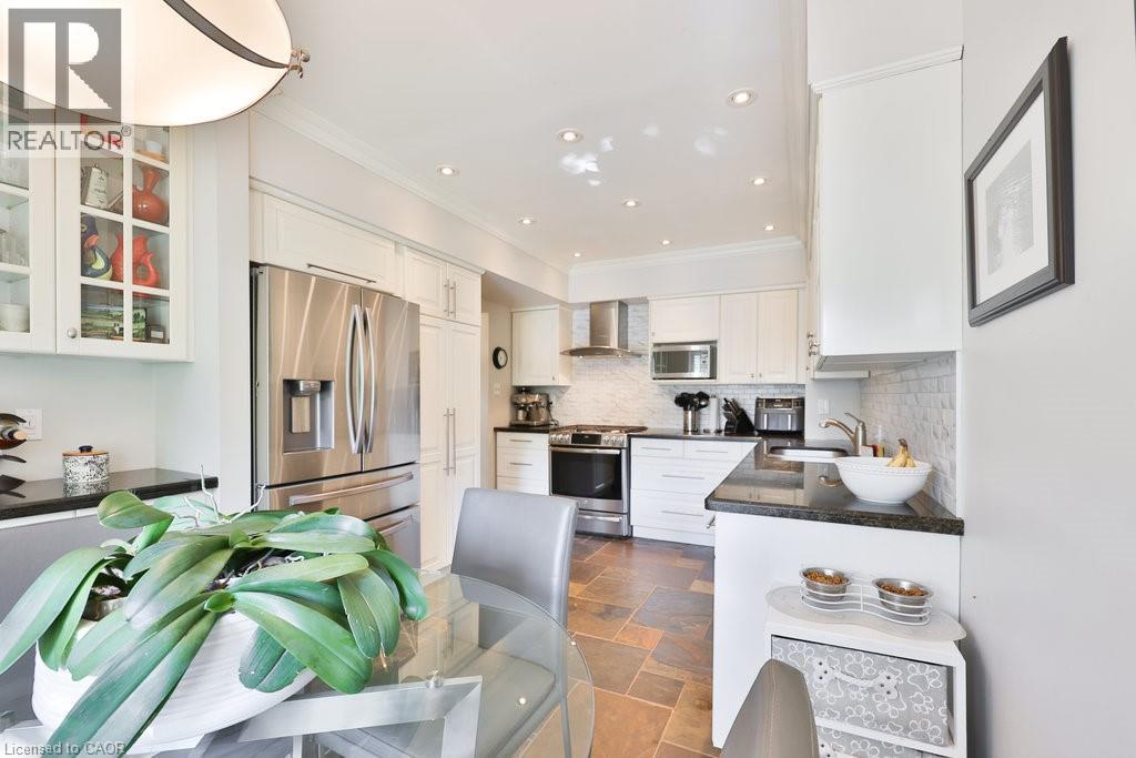 68 Tradewind Drive, Oakville, Ontario  L6L 6K9 - Photo 13 - 40770052