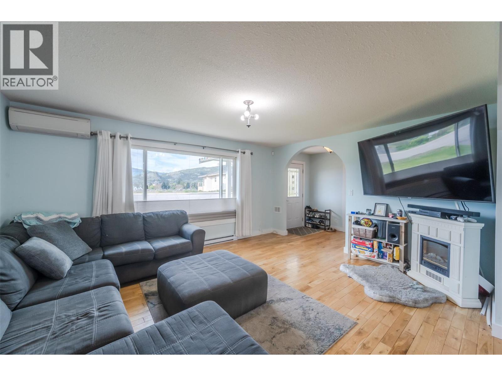 9716 Thompson Road, Summerland, British Columbia  V0H 1Z3 - Photo 3 - 10363282