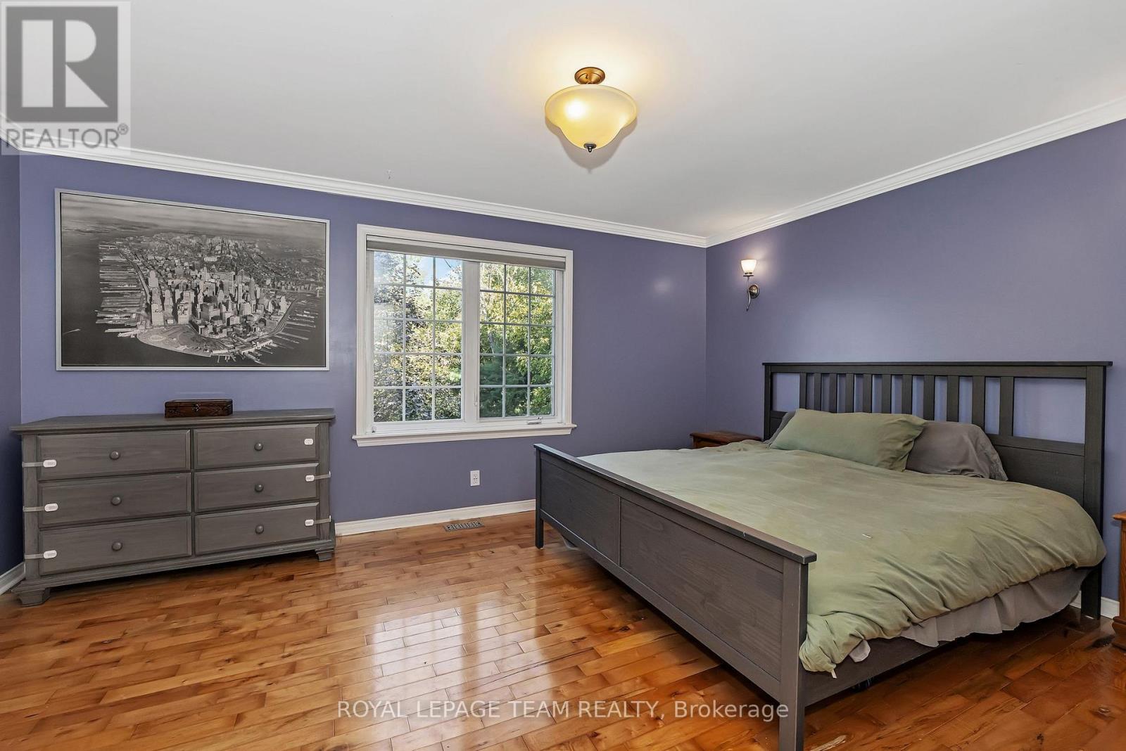 154 Cardinal Crescent, Clarence-Rockland, Ontario  K4K 1K9 - Photo 13 - X12409552