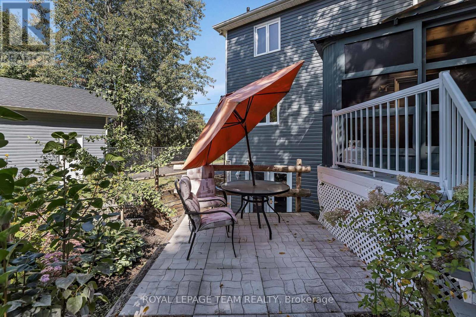 154 Cardinal Crescent, Clarence-Rockland, Ontario  K4K 1K9 - Photo 22 - X12409552