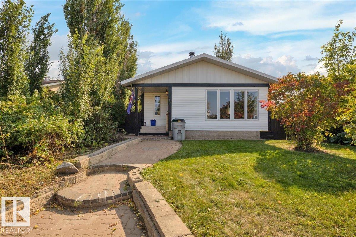 23 Lunnon DR, Gibbons, Alberta