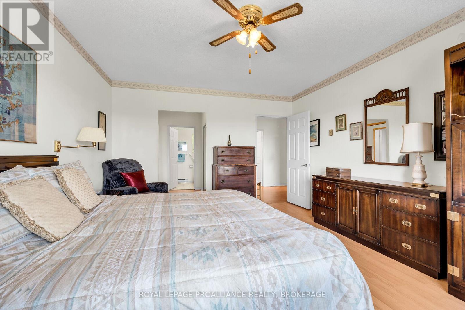 1201 - 1000 King Street W, Kingston, Ontario  K7M 8H3 - Photo 29 - X12409914