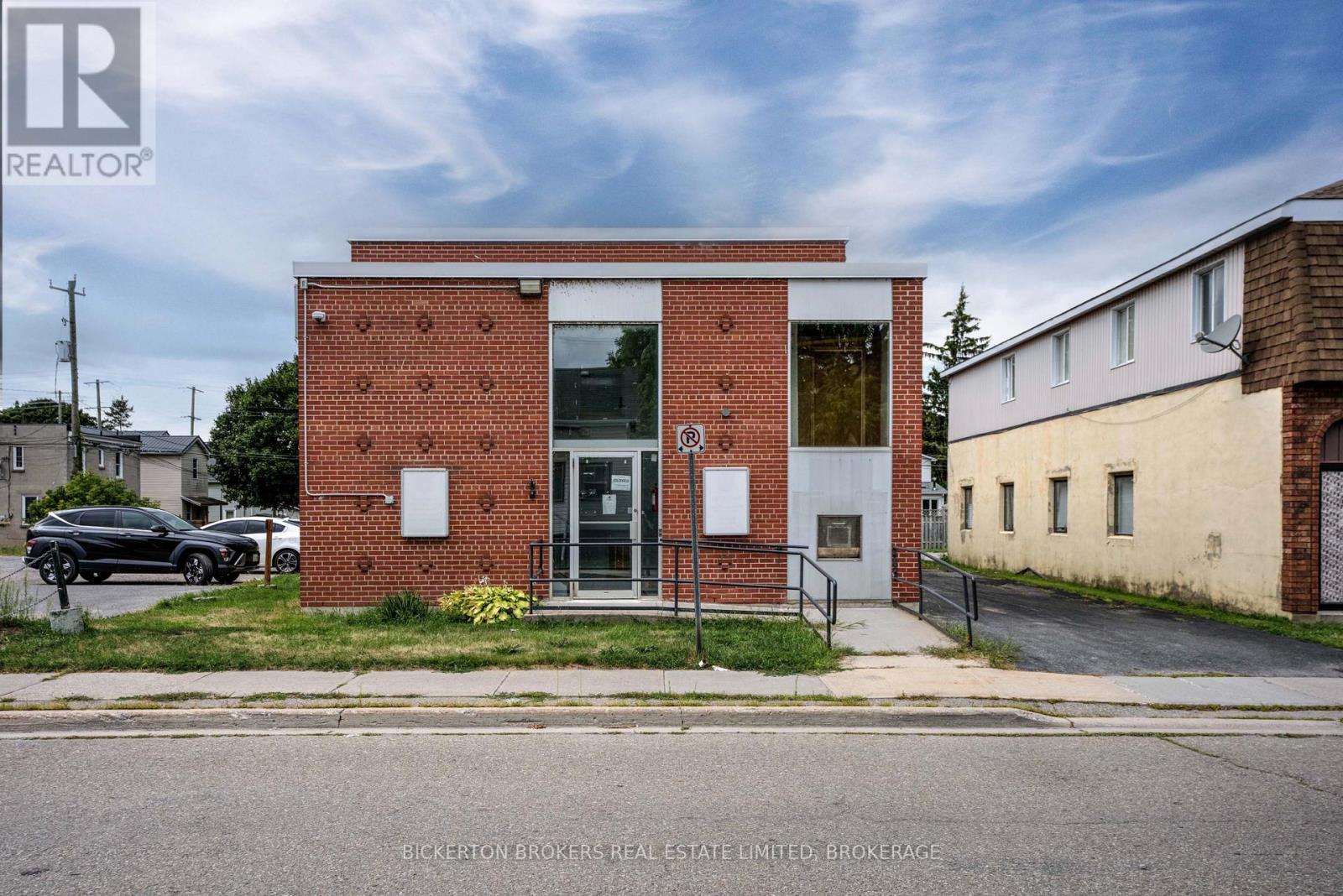 120 GARDEN STREET, Gananoque, Ontario