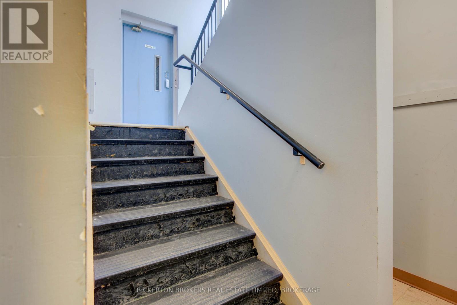 120 Garden Street, Gananoque, Ontario  K7G 1H9 - Photo 19 - X12409940