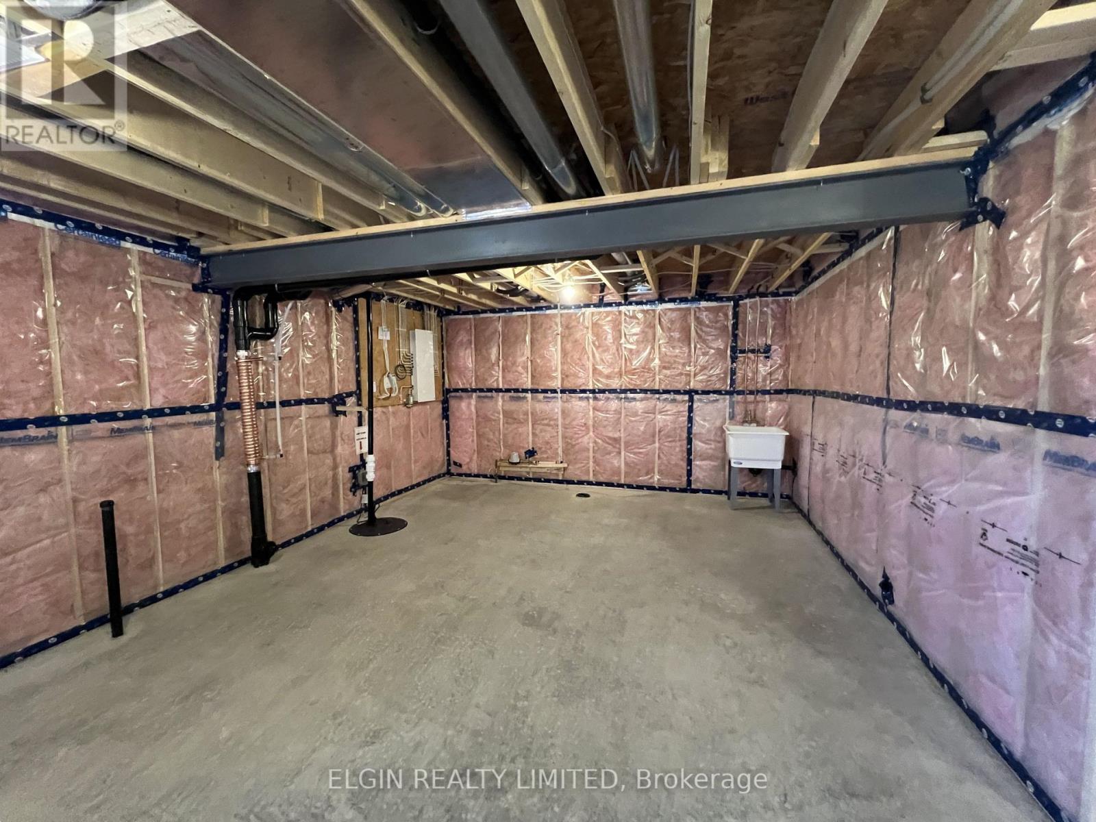 8 Columbus Court, Central Elgin, Ontario  N5P 0E5 - Photo 25 - X12409864