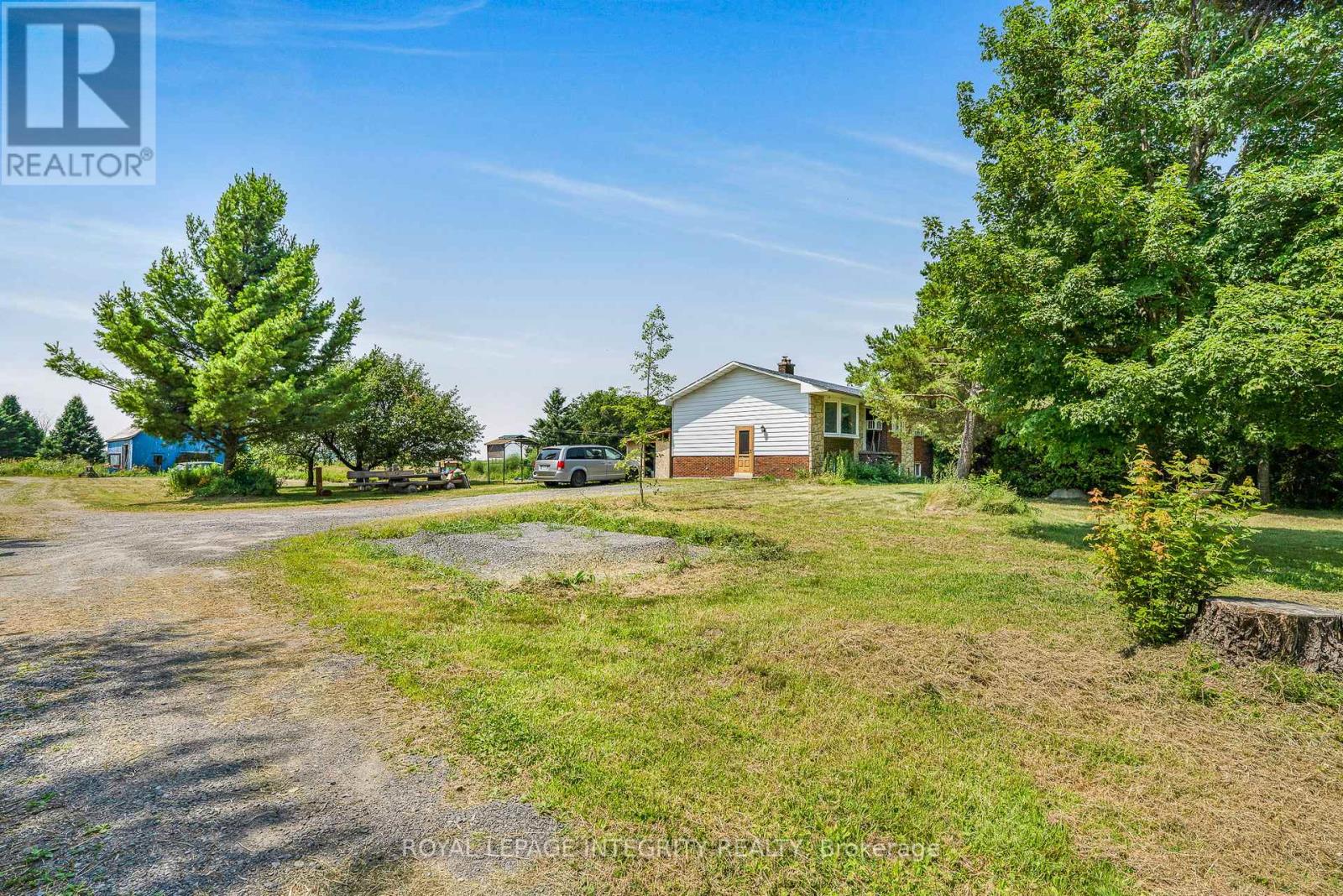 4828 Frank Kenny Road, Ottawa, Ontario  K4B 0J5 - Photo 5 - X12409837