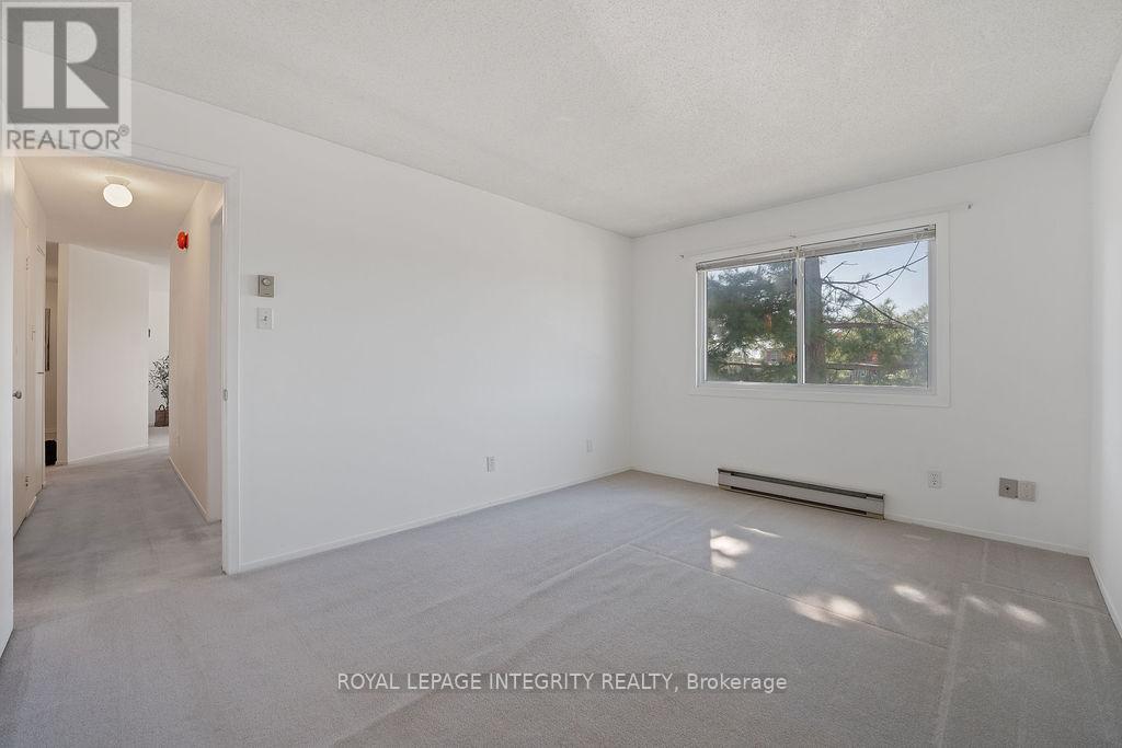 206 - 212 Viewmount Drive, Ottawa, Ontario  K2E 7X2 - Photo 25 - X12409912