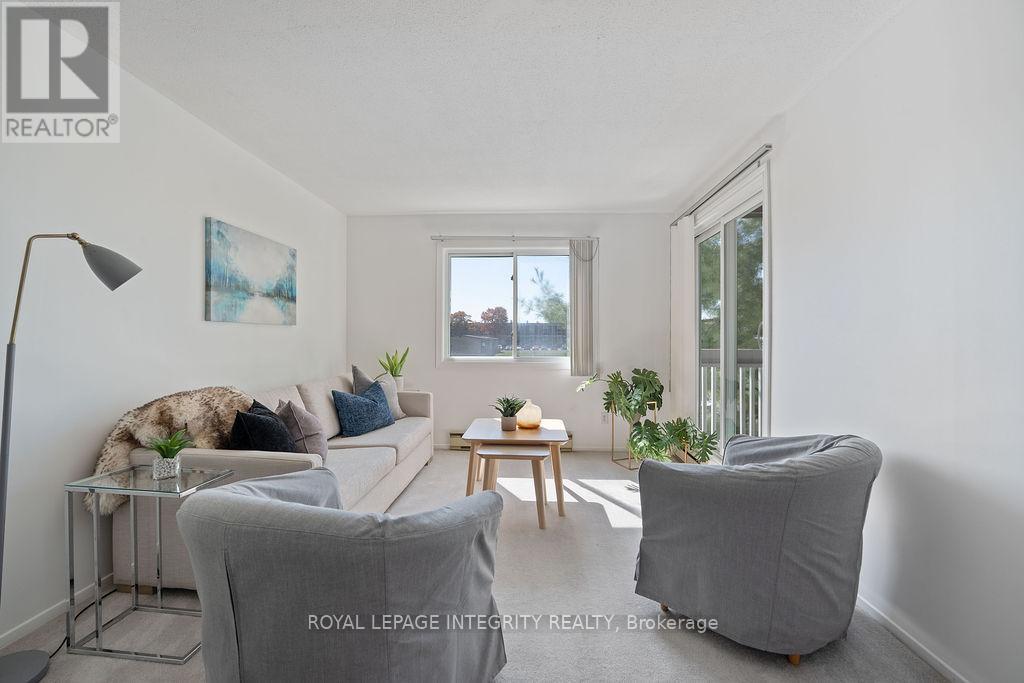 206 - 212 Viewmount Drive, Ottawa, Ontario  K2E 7X2 - Photo 8 - X12409912