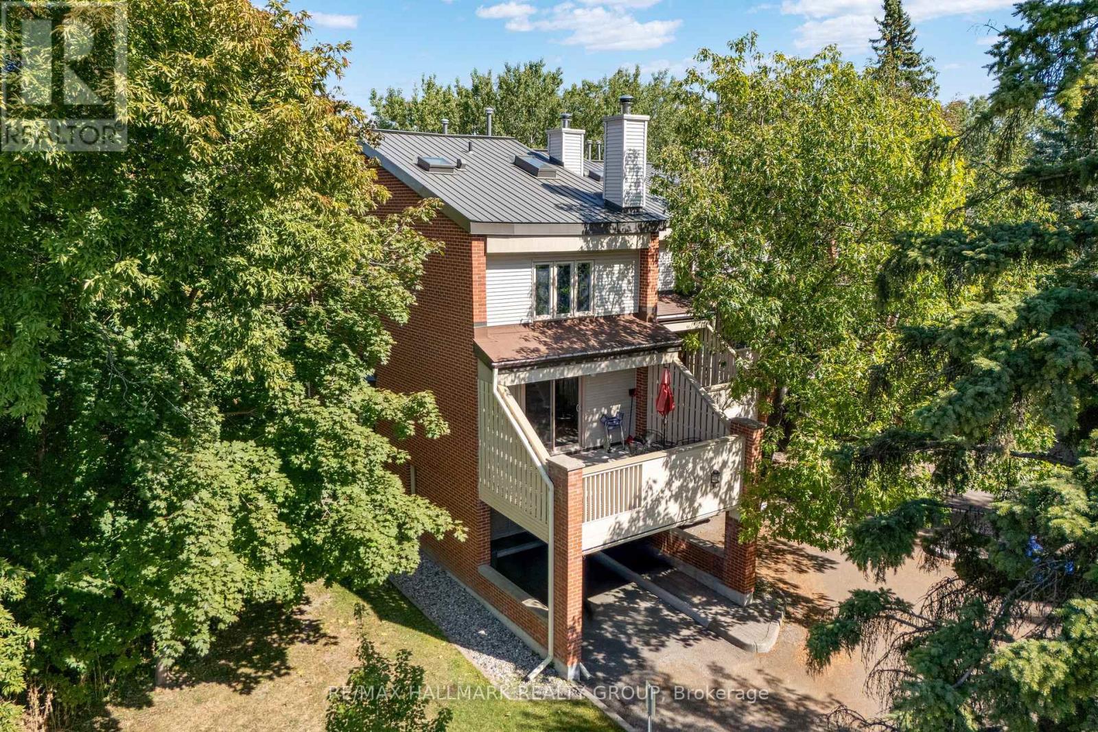 1 - 60 GREENFIELD AVENUE, Ottawa, Ontario