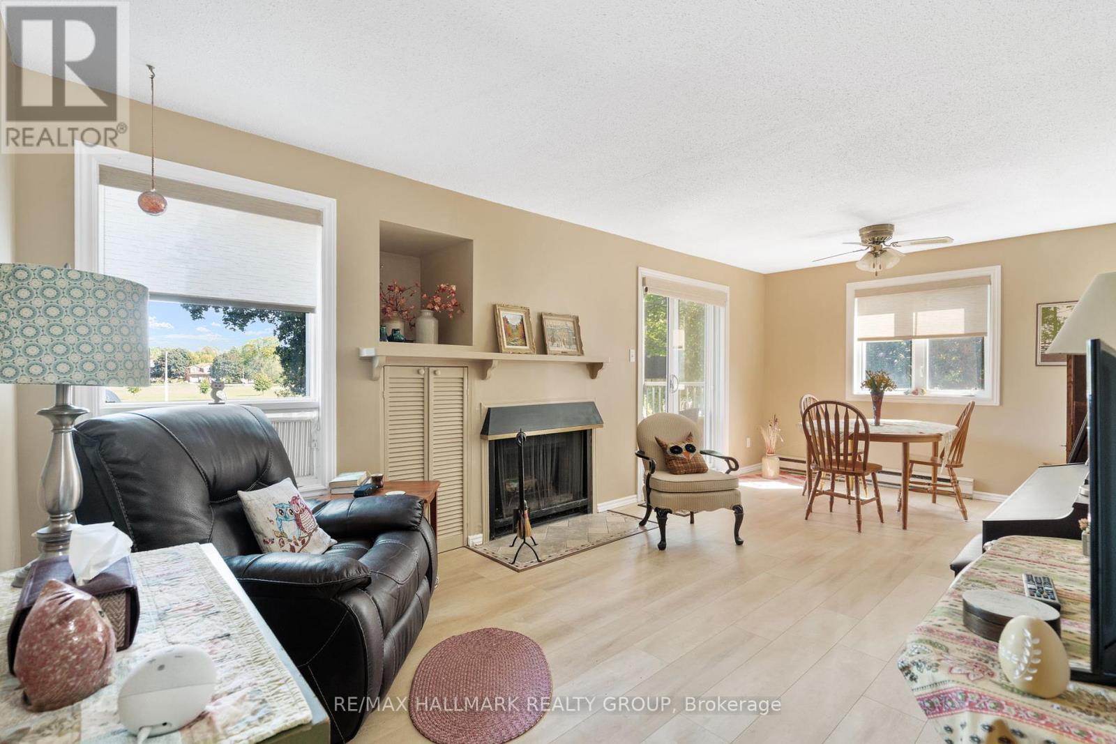 D - 3070 Councillors Way, Ottawa, Ontario  K1T 2S6 - Photo 5 - X12409958