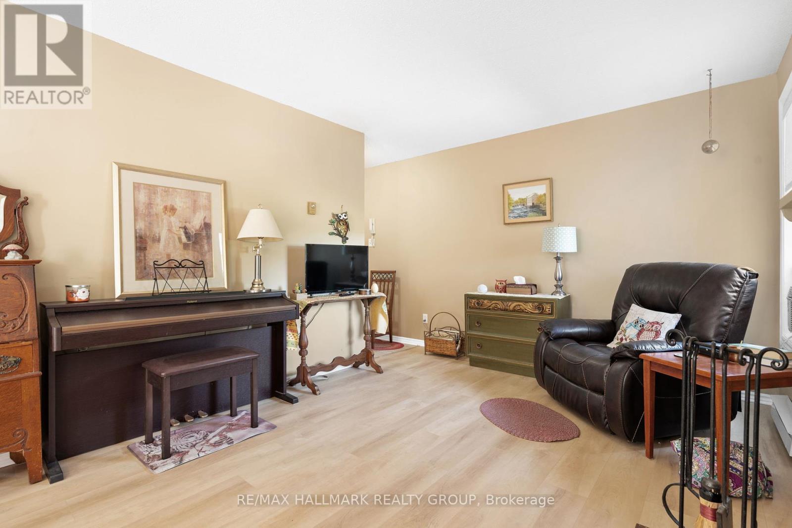 D - 3070 Councillors Way, Ottawa, Ontario  K1T 2S6 - Photo 6 - X12409958