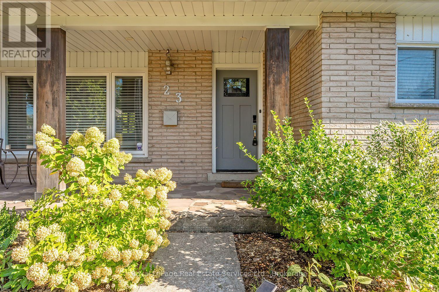 23 Lorne Avenue, Hamilton (Ancaster), Ontario  L9G 2X6 - Photo 1 - X12409939