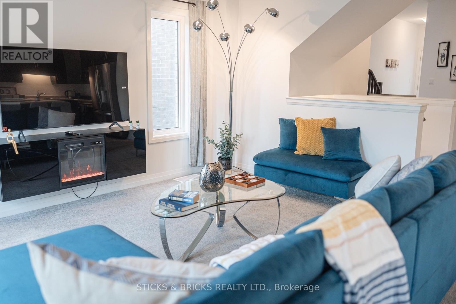 78 - 4552 Portage Road, Niagara Falls, Ontario  L2E 6A8 - Photo 14 - X12409813