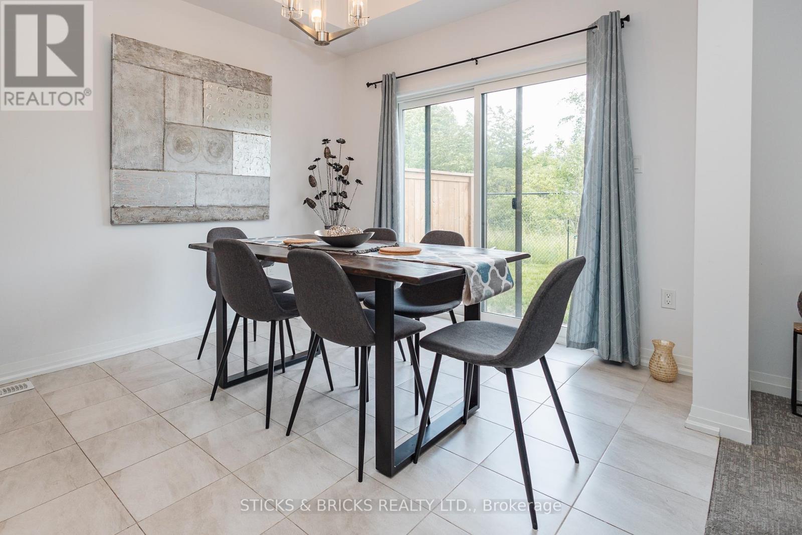 78 - 4552 Portage Road, Niagara Falls, Ontario  L2E 6A8 - Photo 21 - X12409813