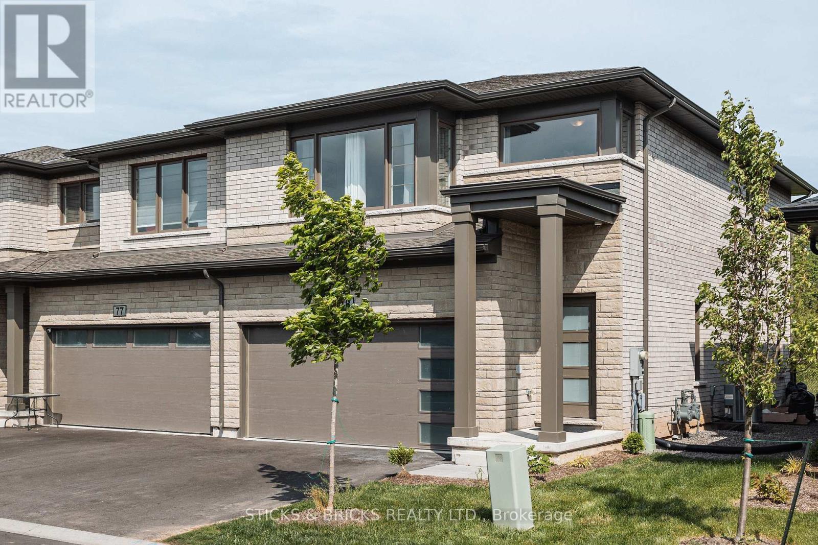 78 - 4552 Portage Road, Niagara Falls, Ontario  L2E 6A8 - Photo 3 - X12409813