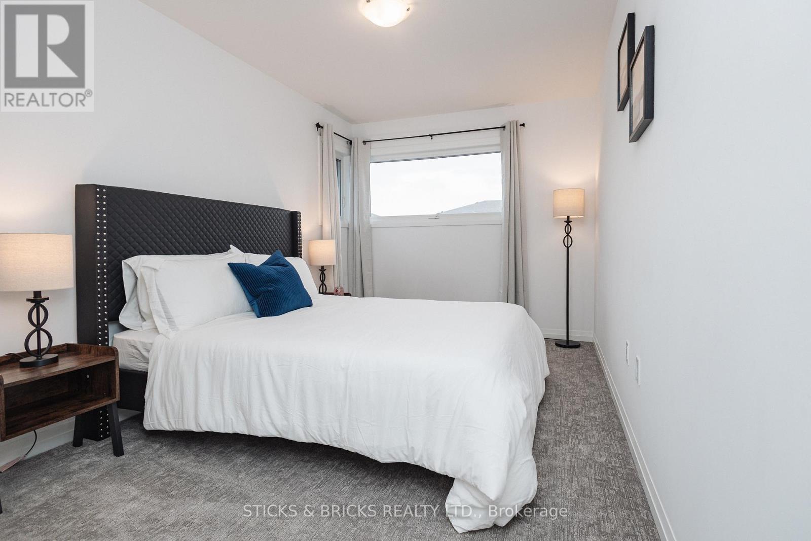 78 - 4552 Portage Road, Niagara Falls, Ontario  L2E 6A8 - Photo 33 - X12409813