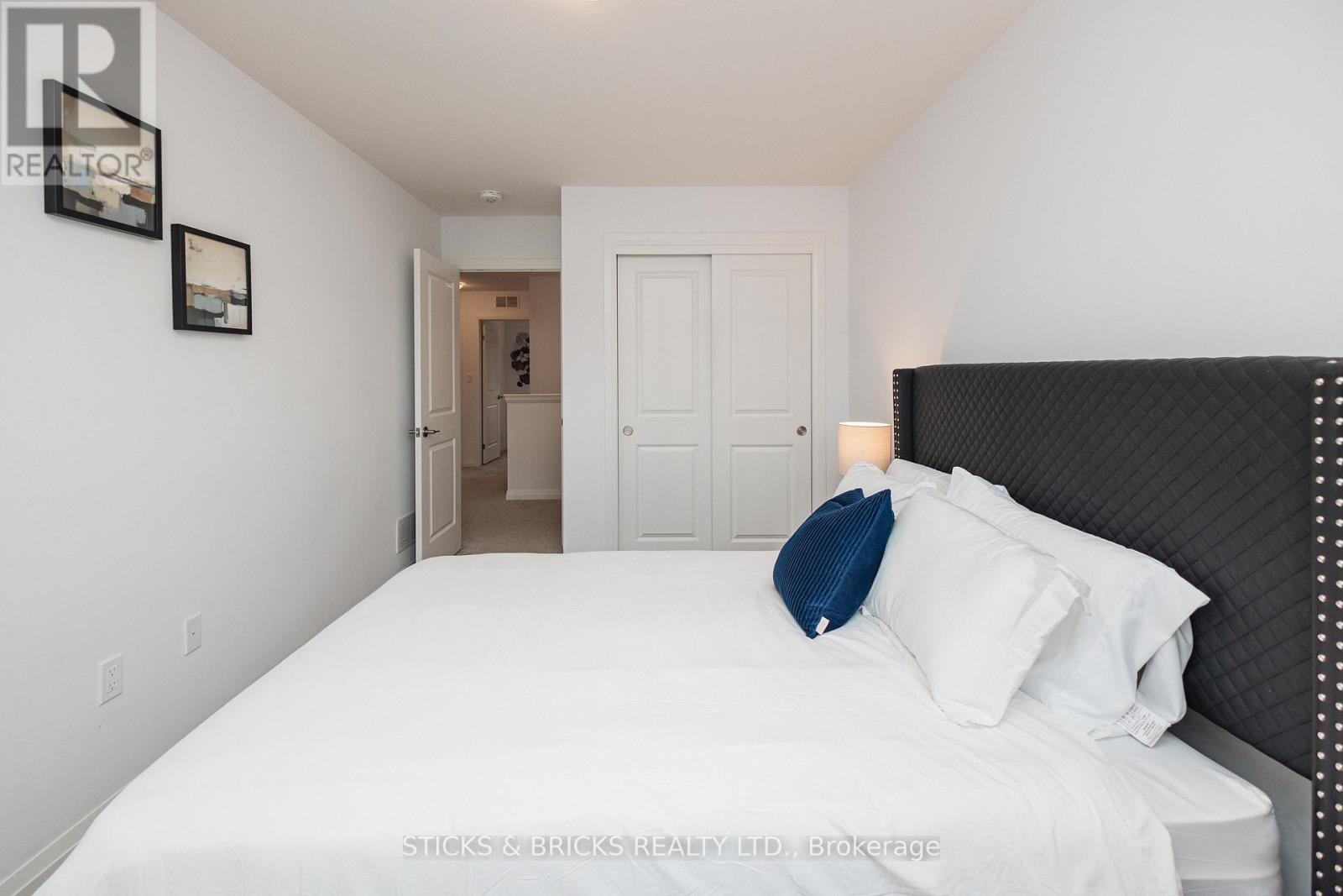 78 - 4552 Portage Road, Niagara Falls, Ontario  L2E 6A8 - Photo 34 - X12409813