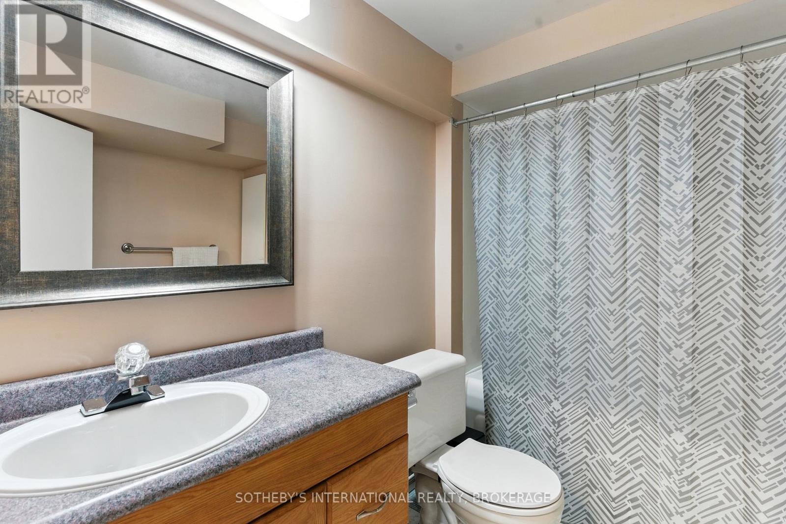 32 Sterling Street, St. Catharines, Ontario  L2S 3T2 - Photo 28 - X12409873