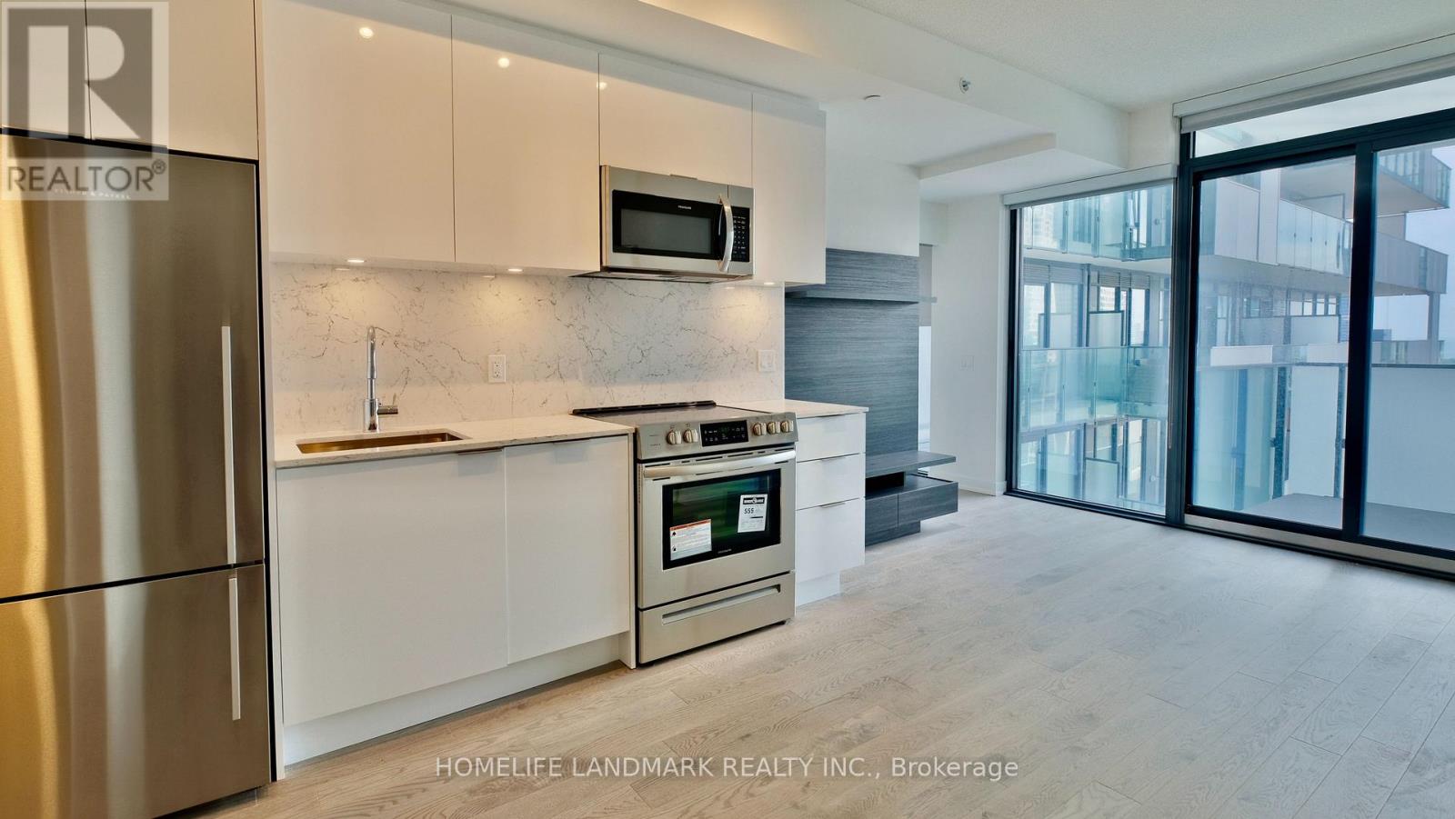3308 - 25 Richmond Street E, Toronto, Ontario  M5C 2L7 - Photo 3 - C12409748