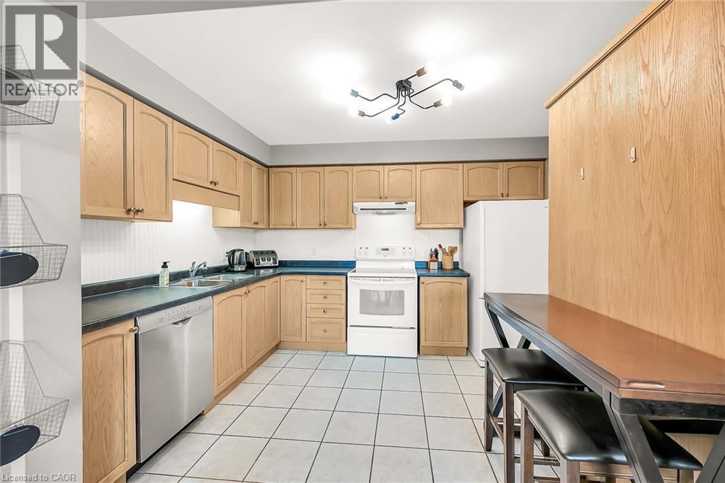 40 Braemar Avenue Unit# 30, Caledonia, Ontario  N3W 2N1 - Photo 7 - 40770845