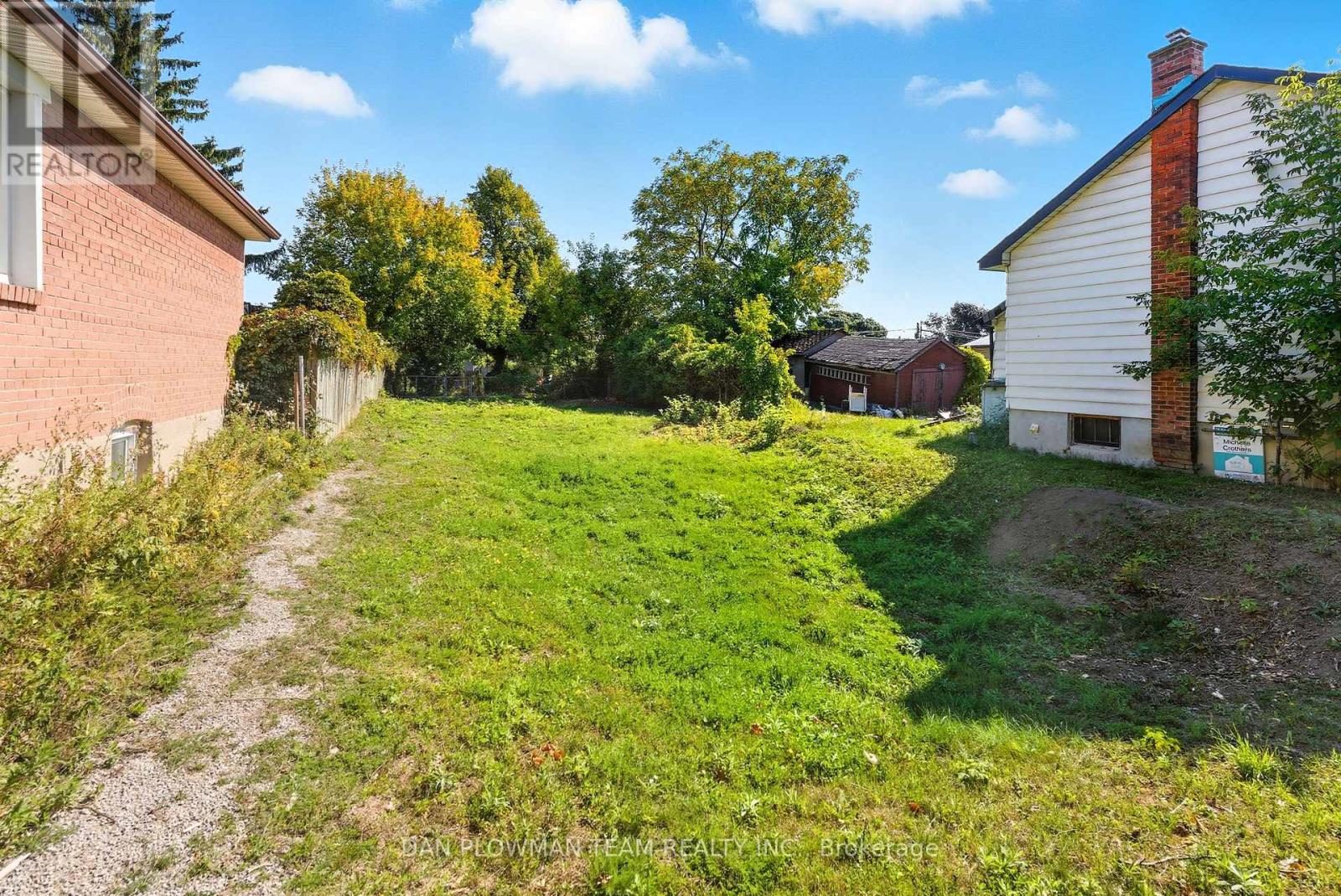 177 Wilson Road S, Oshawa (Donevan), Ontario  L1H 6C2 - Photo 5 - E12409739