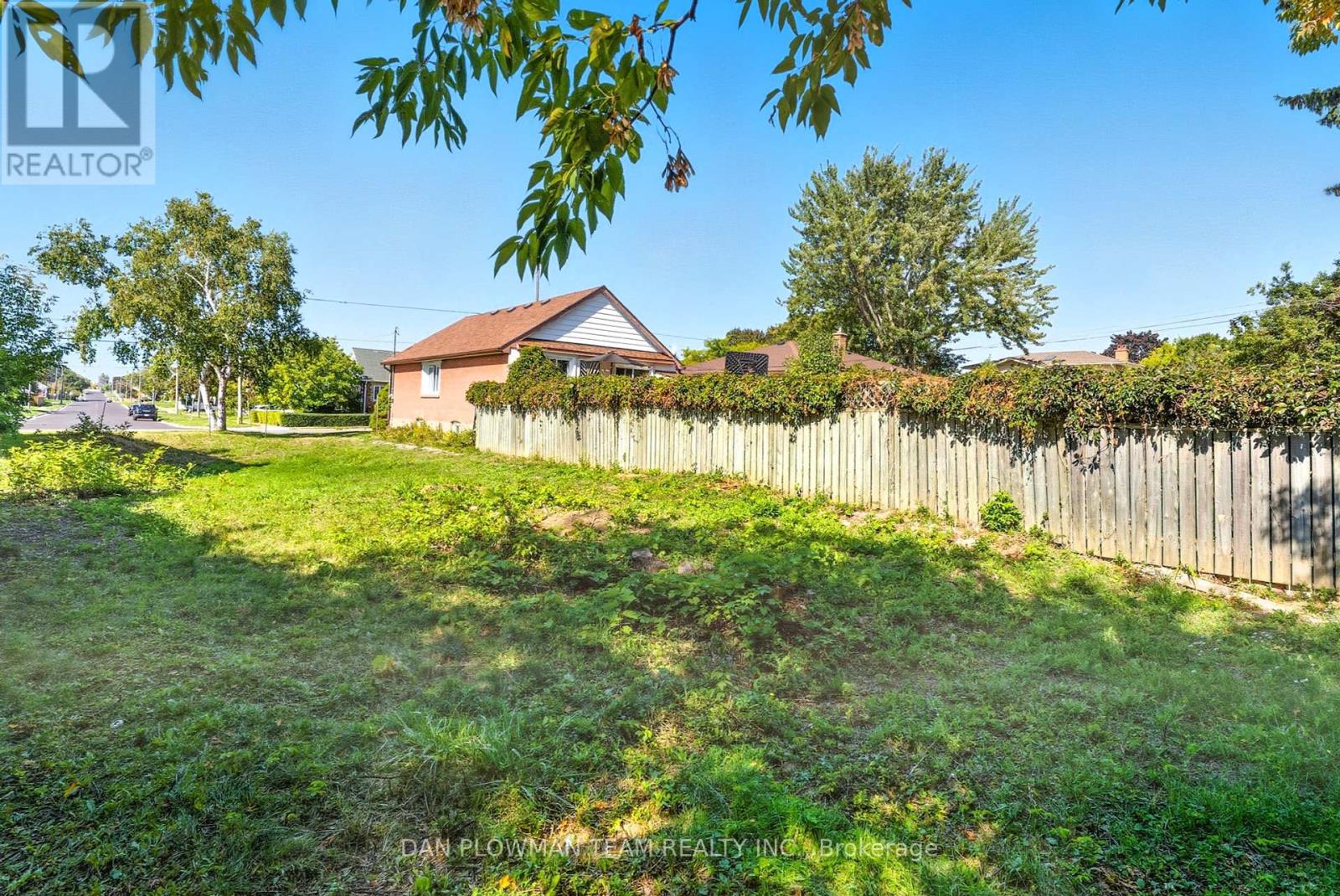 177 Wilson Road S, Oshawa (Donevan), Ontario  L1H 6C2 - Photo 7 - E12409739