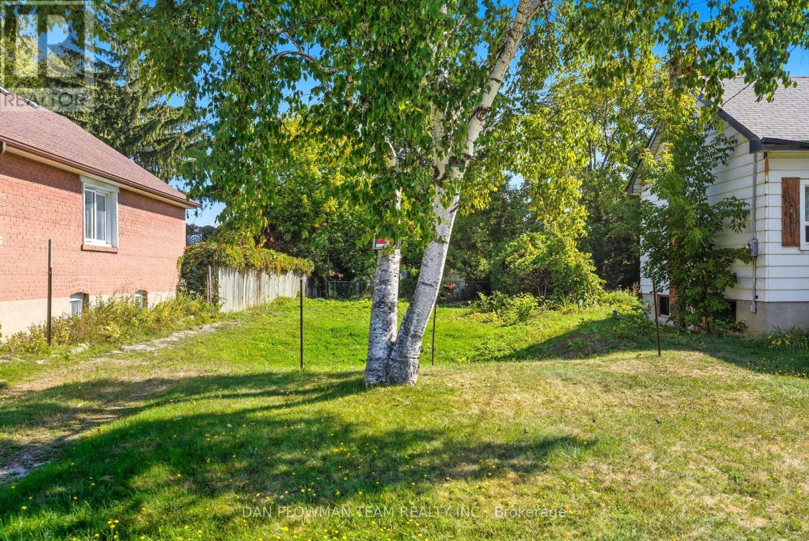 177 Wilson Road S, Oshawa (Donevan), Ontario  L1H 6C2 - Photo 8 - E12409739