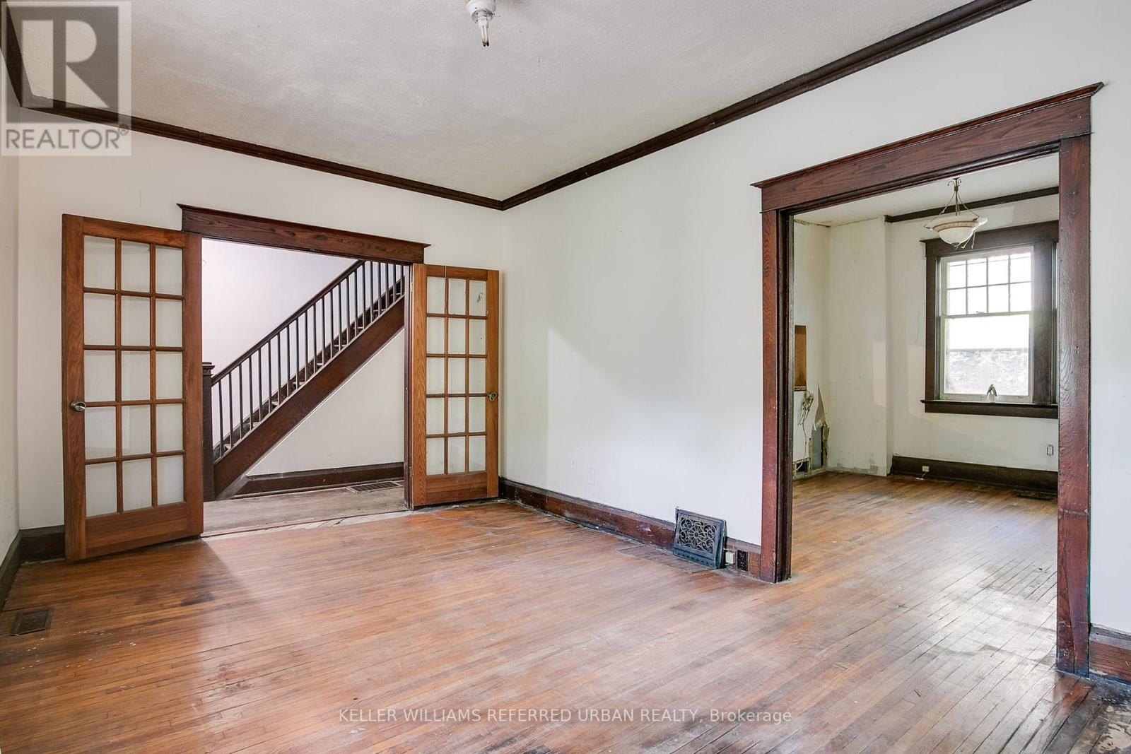 122 Neville Park Boulevard, Toronto (The Beaches), Ontario  M4E 3P8 - Photo 11 - E12409784