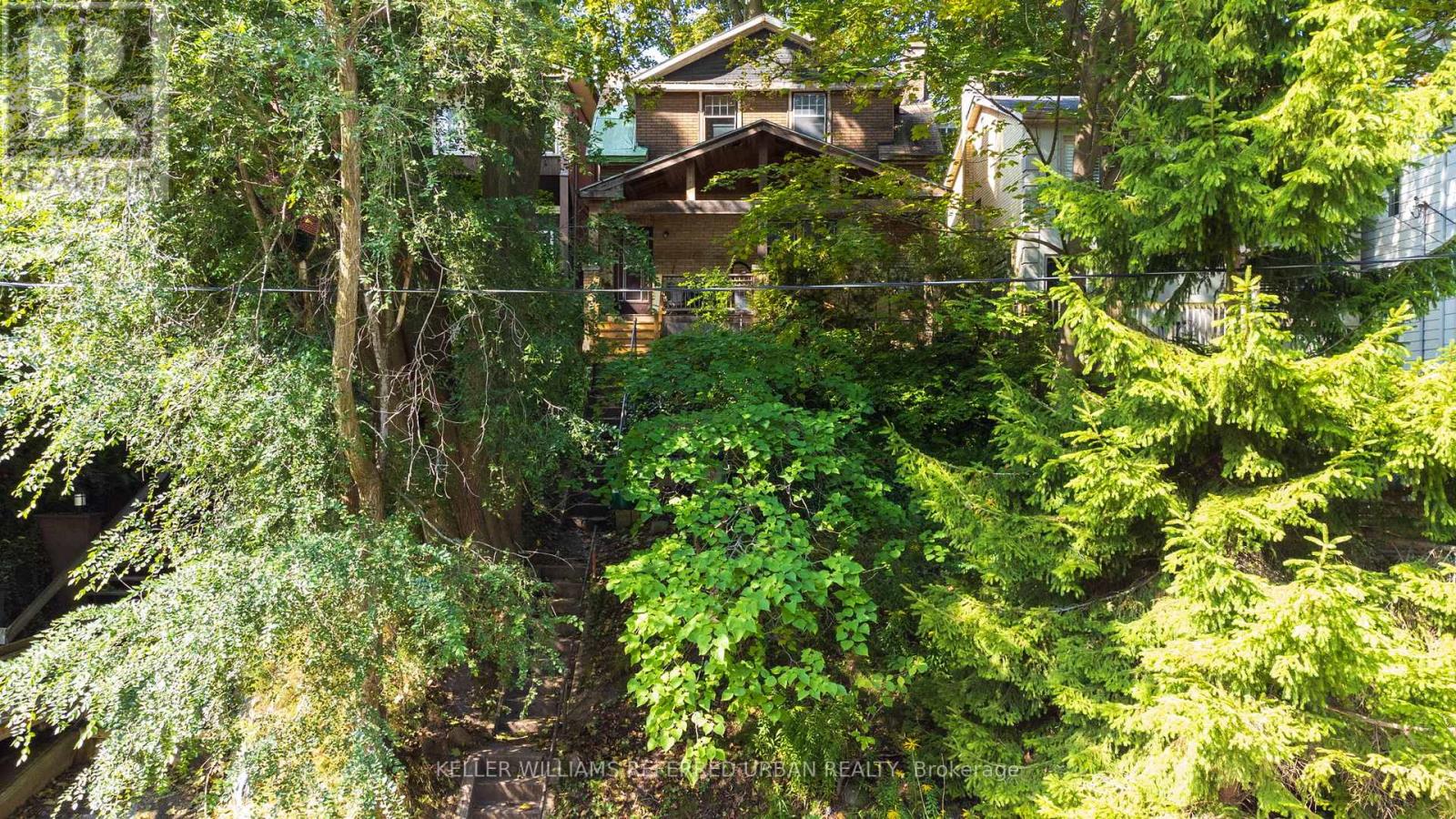 122 Neville Park Boulevard, Toronto (The Beaches), Ontario  M4E 3P8 - Photo 7 - E12409784