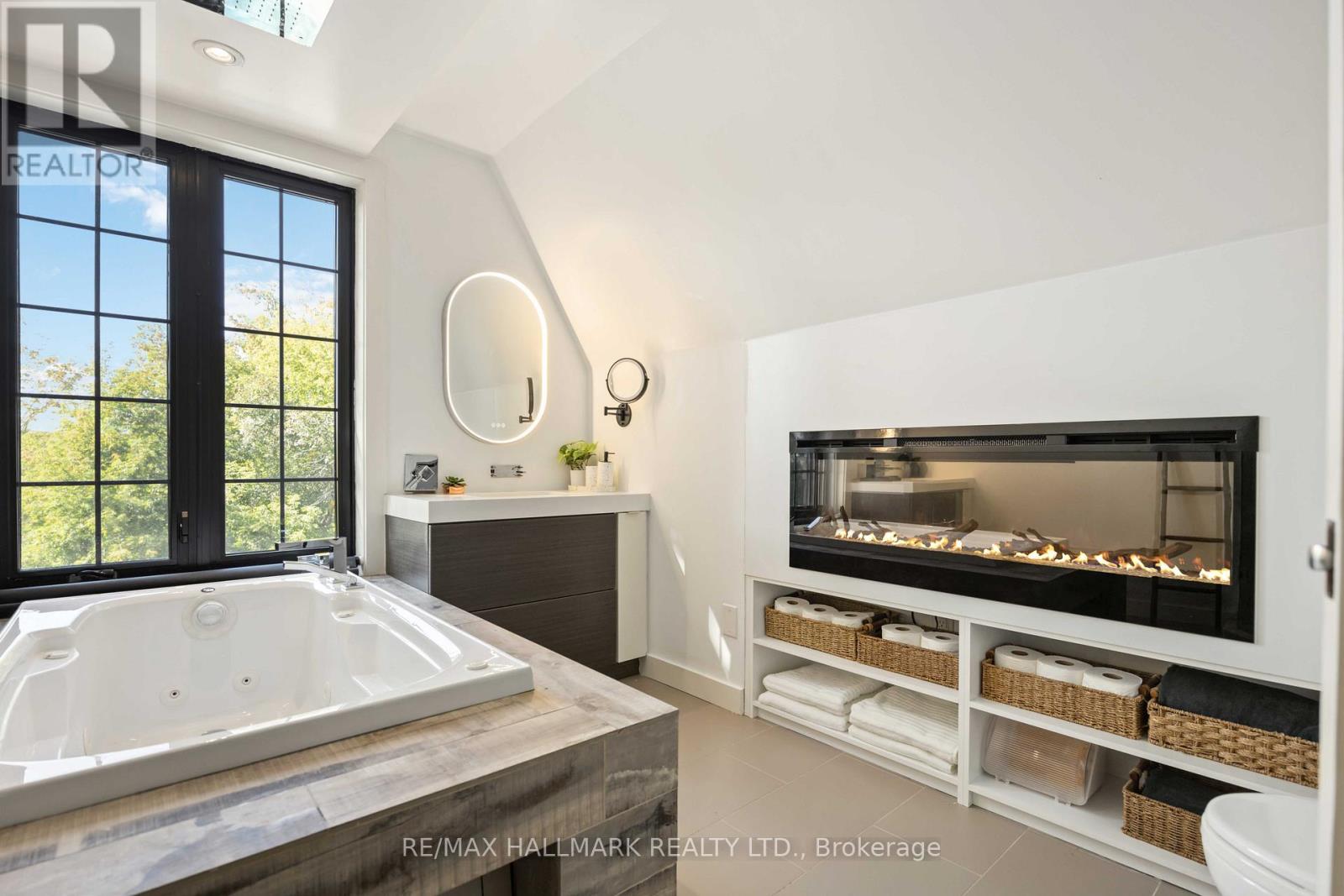 386 Woodgrange Avenue, Pickering (Rosebank), Ontario  L1W 2B3 - Photo 28 - E12409792