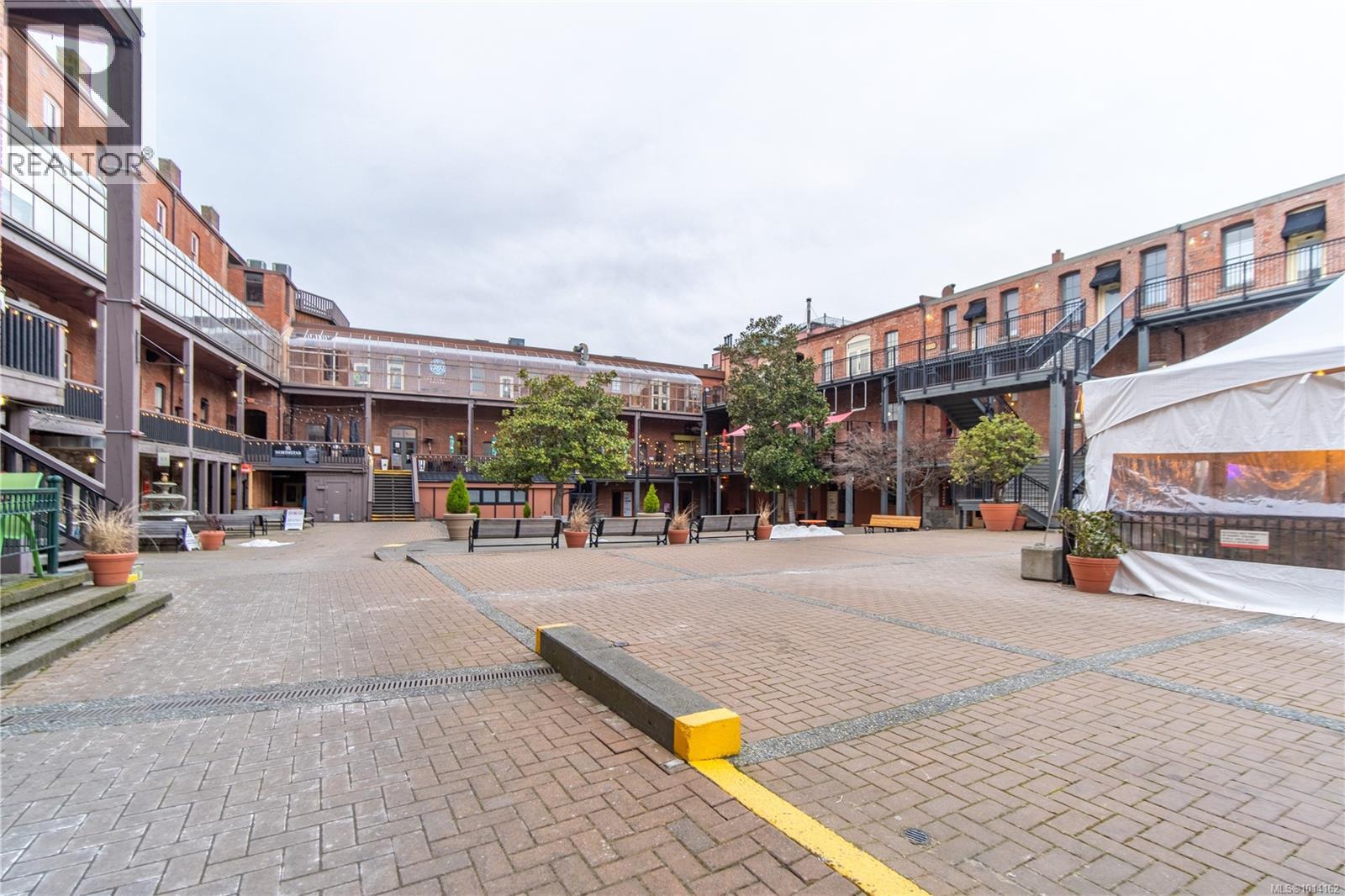 317 599 Pandora Ave, Victoria, British Columbia  V8W 1N5 - Photo 36 - 1014162