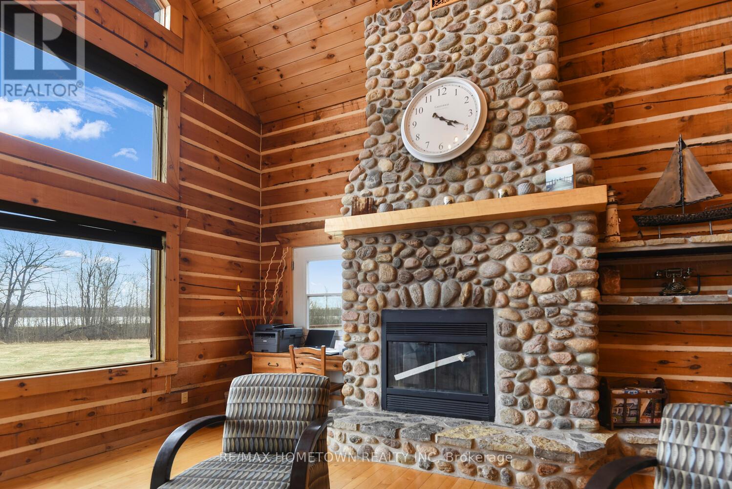 333 County Road 5 Road, Front Of Yonge, Ontario  K0E 1R0 - Photo 12 - X12409823