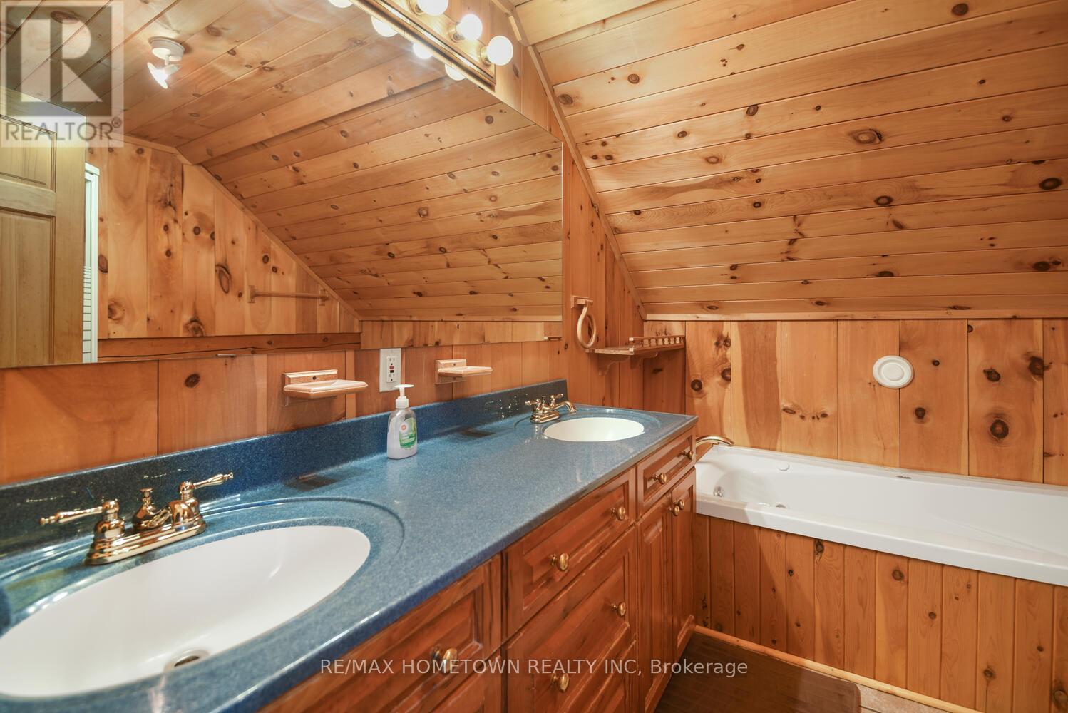 333 County Road 5 Road, Front Of Yonge, Ontario  K0E 1R0 - Photo 30 - X12409823