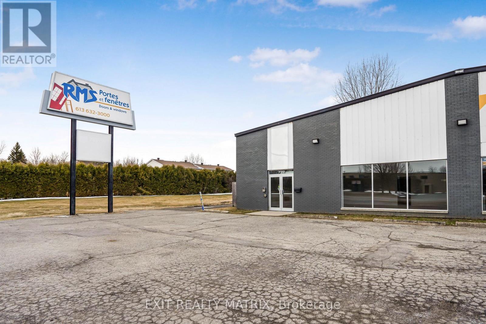 772 Cameron Street, Hawkesbury, Ontario  K6A 3S9 - Photo 2 - X12409903