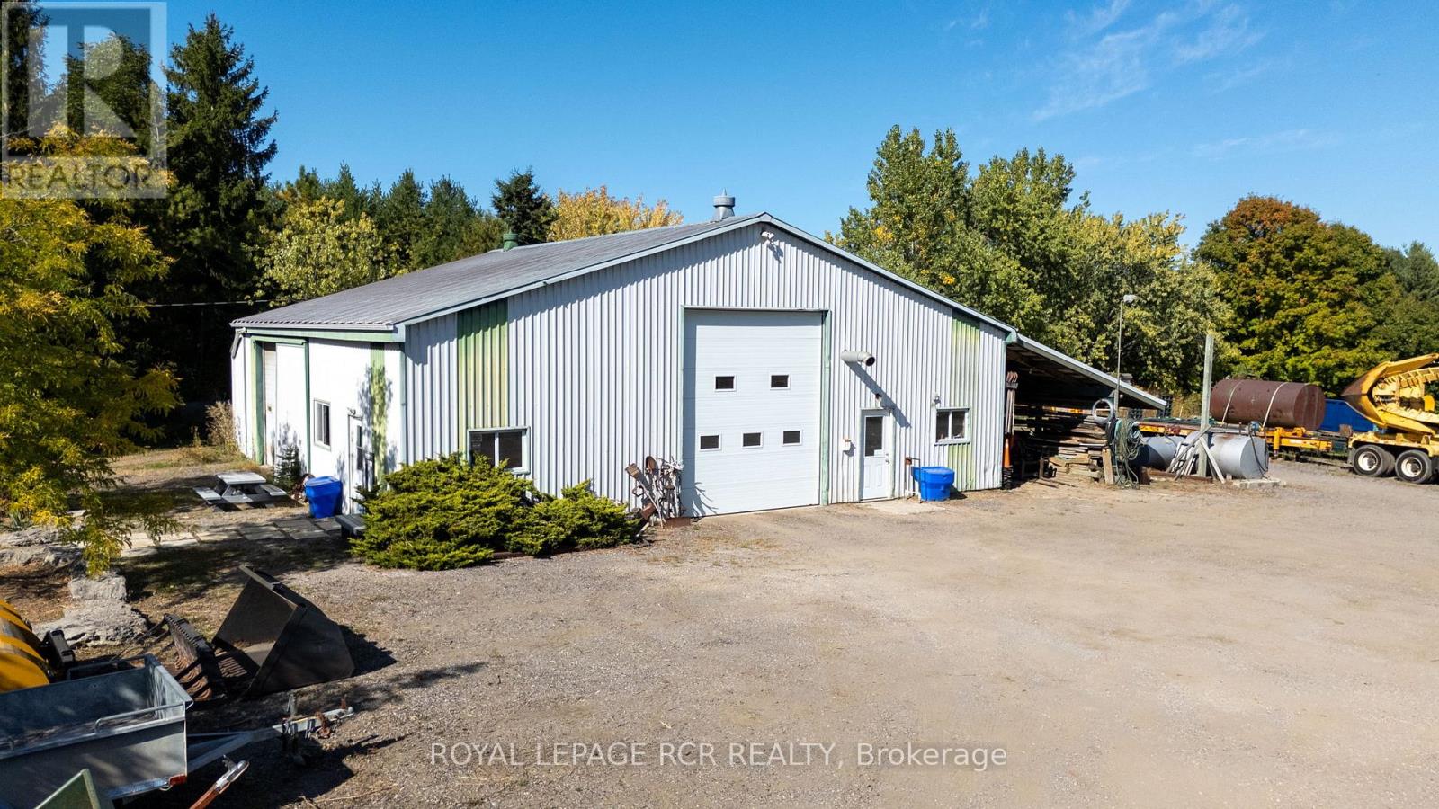 15735 Highway 27, King, Ontario  L0G 1T0 - Photo 14 - N12409781