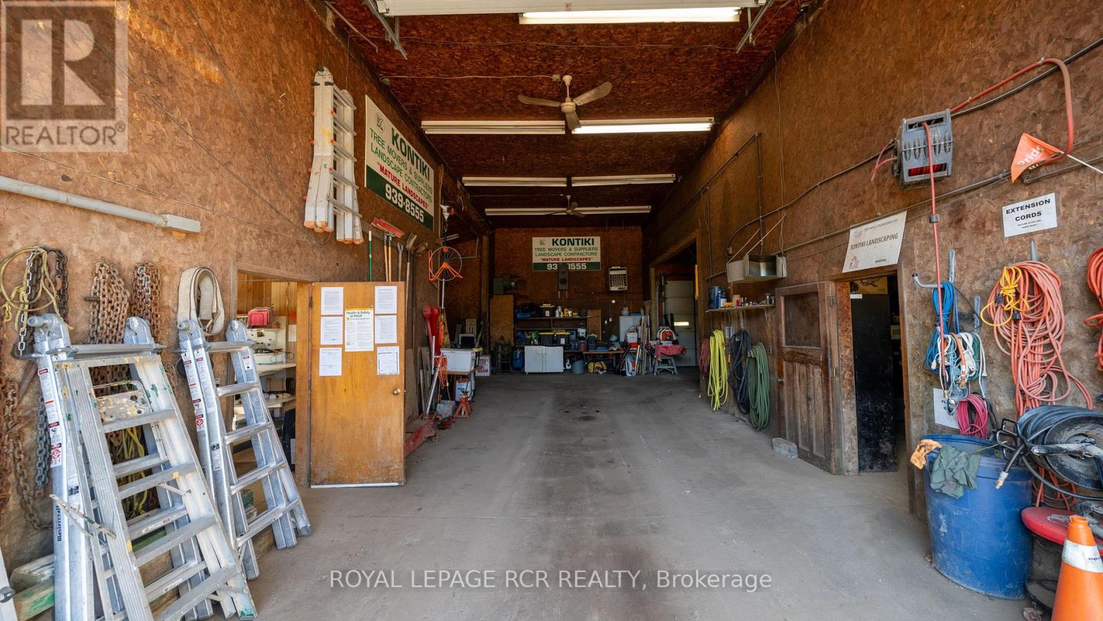 15735 Highway 27, King, Ontario  L0G 1T0 - Photo 17 - N12409781