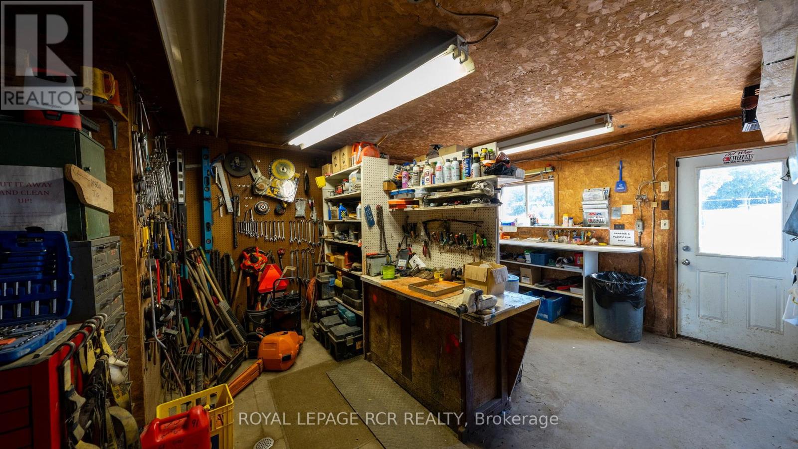 15735 Highway 27, King, Ontario  L0G 1T0 - Photo 18 - N12409781