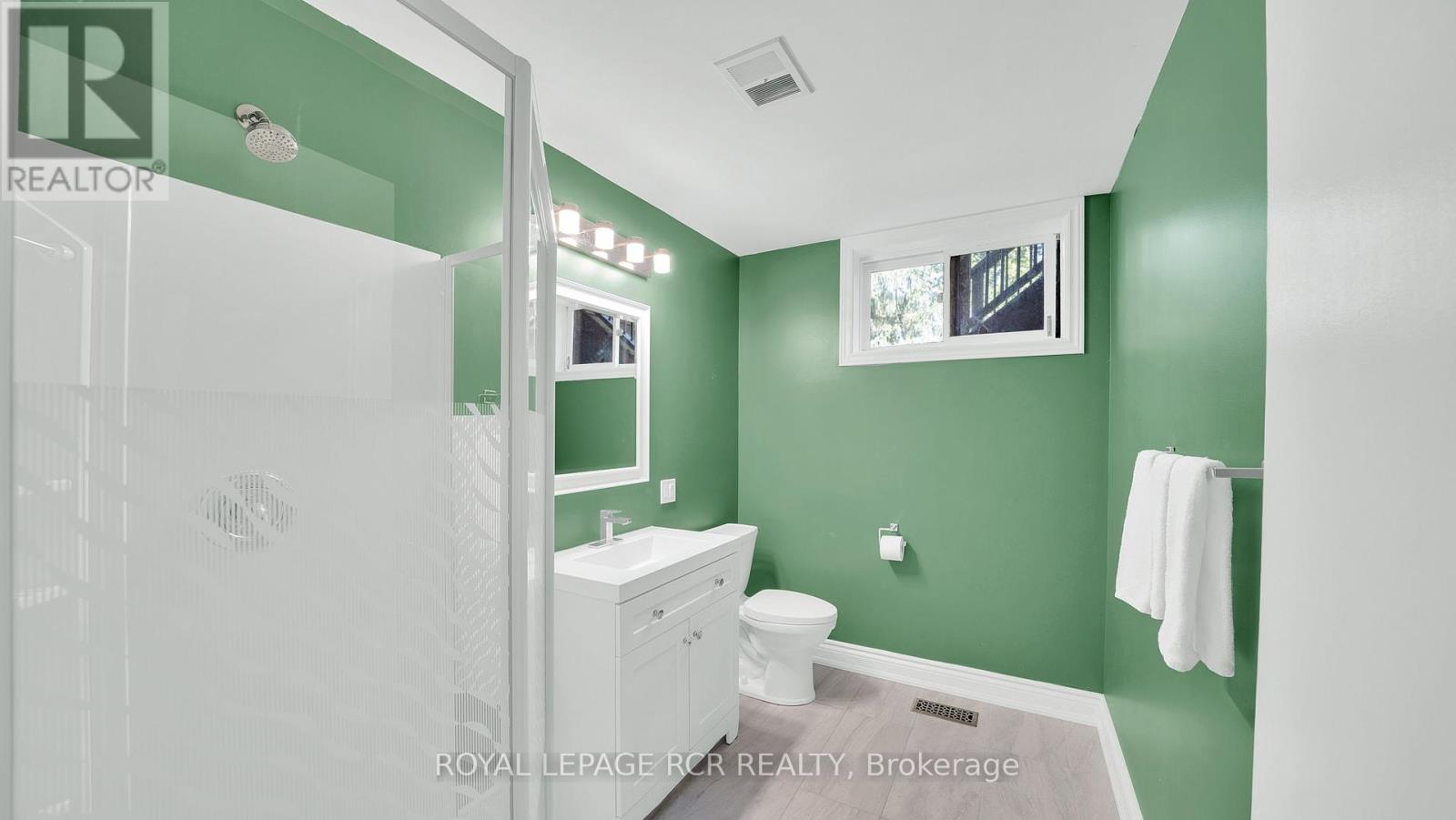 15735 Highway 27, King, Ontario  L0G 1T0 - Photo 36 - N12409781